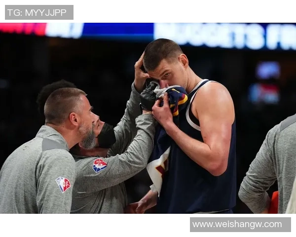 罗林斯状态回暖进行中半场手感欠佳仍贡献全能数据表现